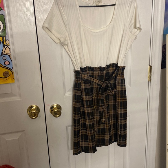 Never used but did have the tags ripped off. - Picture 2 of 3